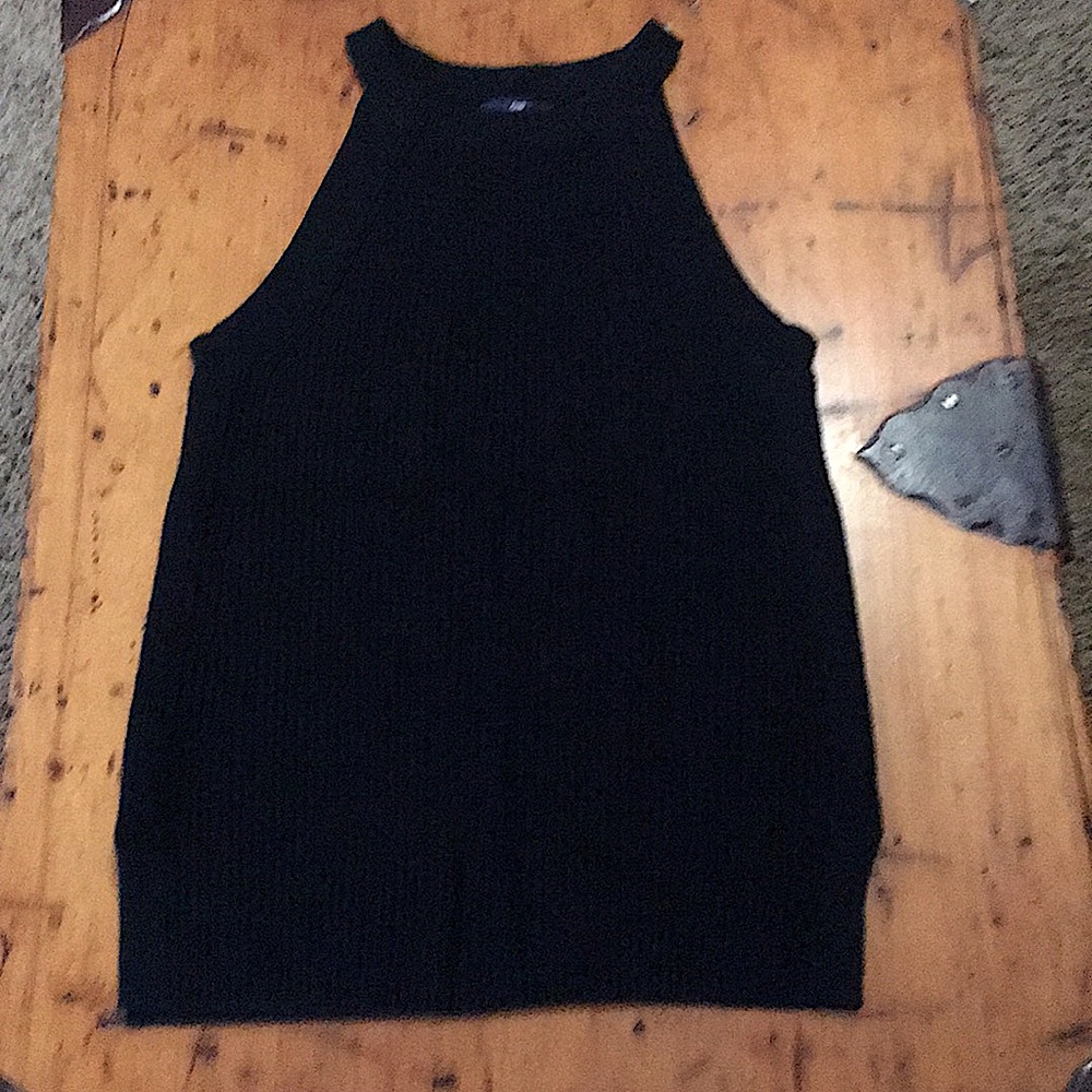 GAP sweater